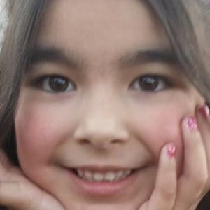 Meet your Posher, Genasis